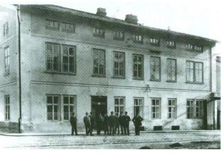 IK v cukrovare klobouky