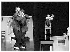 Herci Mestského divadla Actores v Rožňave sa so svojou úspešnouinscenáciou v októbri predstavia aj na divadelnej prehliadke v DK v Pezinku.