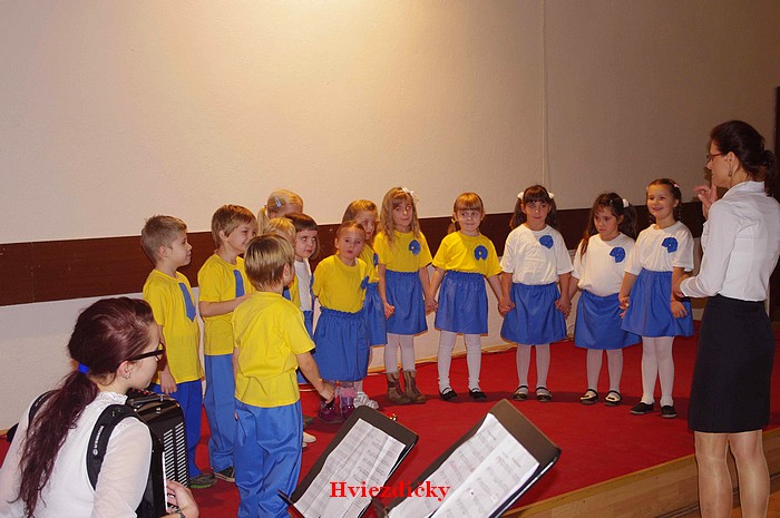 tis dt 34 Hviezdicky