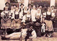 Čítací spolok v Laliti z roku 1906, ktorý založili učitelia Jozef Molitoris a Samuel Kubica.