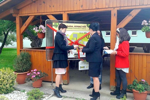 V priestoroch Základnej školy v Jelšave otvorili Záhradu, ktorá učí