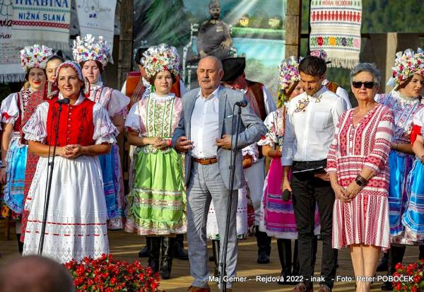 O trojdňovom Gemerskom folklórnom festivale v rázovitej obci Rejdová trochu inak
