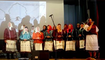 V gemerskej obci Pača krstili prvé CD-čko folklórnej skupiny Bučina