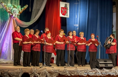 Regionálna prehliadka speváckych súborov seniorov troch okresov potešila nielen Revúčanov