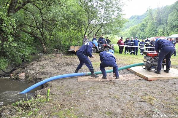 Previerky pripravenosti dobrovoľných hasičských zborov obcí okresu Rožňava tentoraz v Rakovnici
