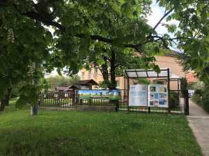 Záhrada plná kníh * Knižničný festival písma, slova a pohody v Rožňave