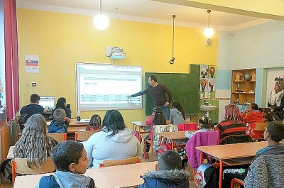 Na hodinách informatiky pripravili peknú a zaujímavú prezentáciu o Milanovi Rastislavovi Štefánikovi