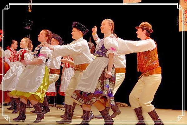Regionálnu súťažnú prehliadku detských folklórnych súborov - Zlatá strunka hodnotili v Hnúšti