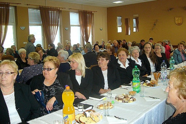Ženy z evanjelických zborov Gemerského seniorátu sa stretli v Rožňavskom Bystrom