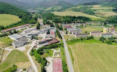 Slavošovce pred voľbami: rozhodnú chodníky, kanalizácia a budúcnosť papierne?