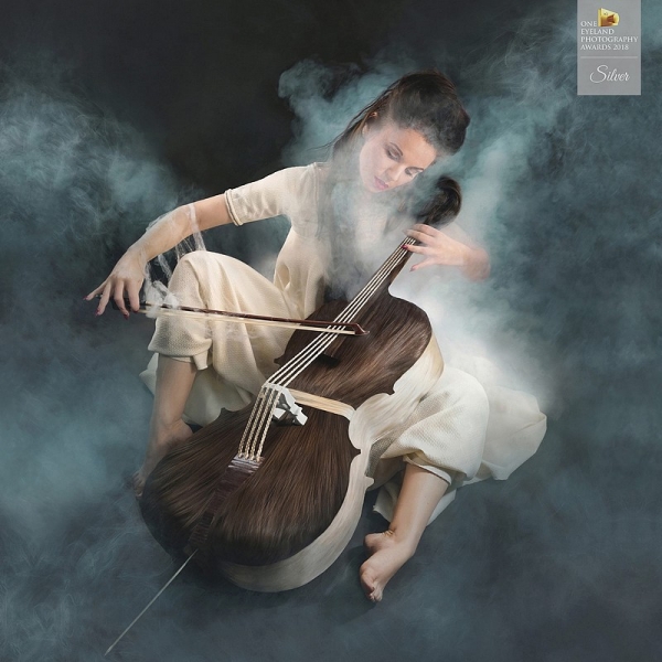 Revúca je rodiskom mnohých šikovných a talentovaných ľudí. Jedným z nich je aj nadaný fotograf Miqo Cash