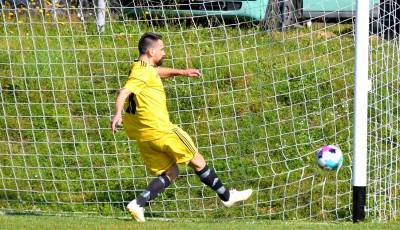 Zmena vo futbalových výsledkoch i v tabuľke 6. ligy po vyradení béčka FK Krásnohorské Podhradie
