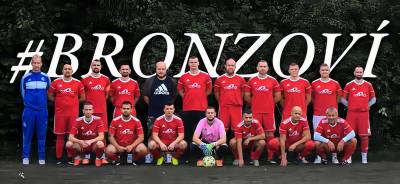 Šťukou futbalovej siedmej ligy horného Gemera boli futbalisti TJ Baník Rožňavské Bystré