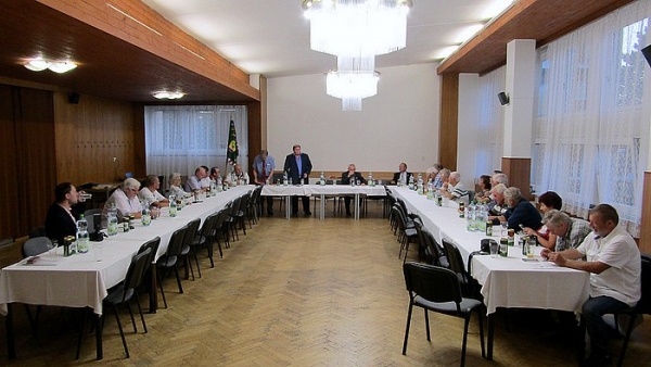 Spoločné rokovanie českých a slovenských antifašistov v Plzni aj za účasti zástupcov z Gemera