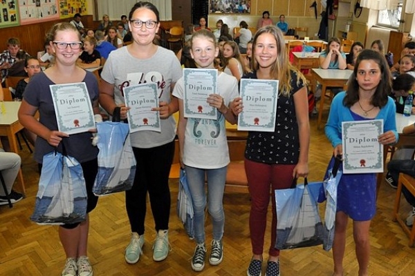 Na XXXIII. ročníku Okresnej vlastivednej súťaže PRAMENE zvíťazilo družstvo žiakov ZŠ Dr. V. Clementisa v Tisovci