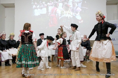 Na prvom jarnom folklórnom večere zazneli jozefovské spevy a ďalšie jarné zvyky a obyčaje z Vlachova