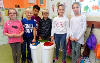 V základnej škole J. A. Komenského zbierame a triedime odpad