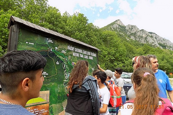 Za históriou Gemera s krúžkom mladých hasičov Plameň z Jelšavy