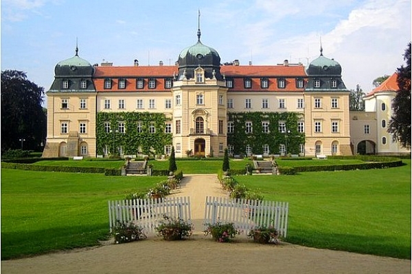 Marian Slavkay: Ako sa rodili krtkovia (2)