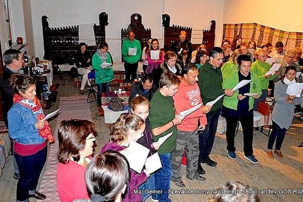 Spevácke domy na Gemeri s folkloristami okresov Revúca, Rimavská Sobota a Rožňava