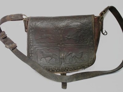 Kožené kapsy v zbierkovom fonde Gemersko-malohontského múzea