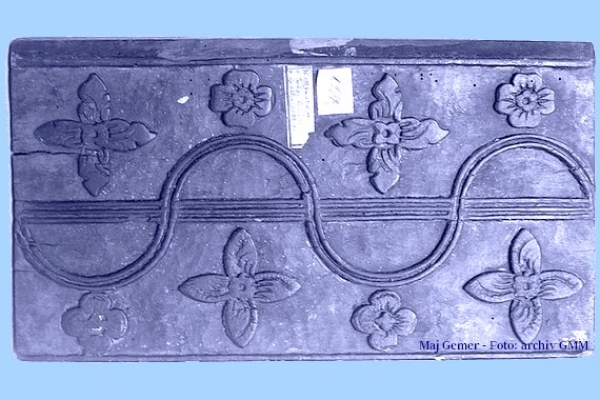 Tri vzácne celodrevené formy z neznámej modrotlačiarskej dielne predstavia v júni v GMM