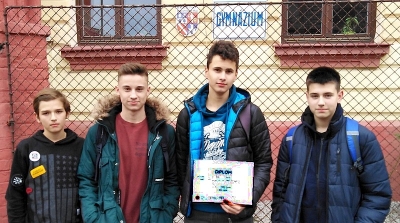 Náboj Junior vyniesol Zocháčov v medzinárodnej matematicko-fyzikálnej súťaži na tretie miesto v kraji