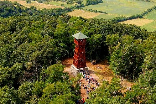 Pozvanie do Malohontu na výstup na rozhľadňu MAGINHRAD