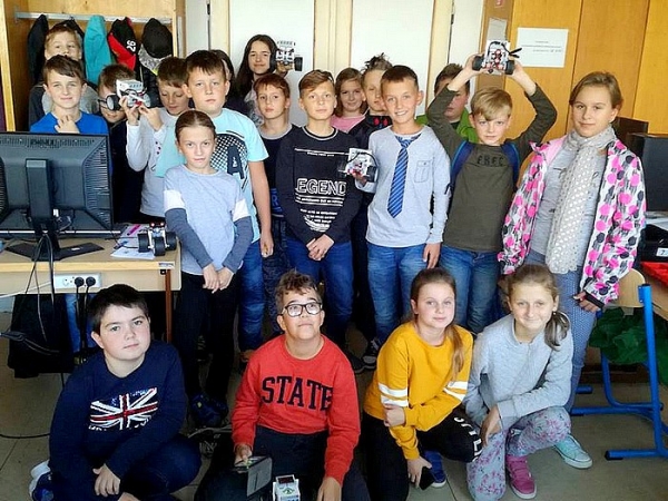 „Vysokoškoláci" zo ZŠ J. A. Komenského programovali