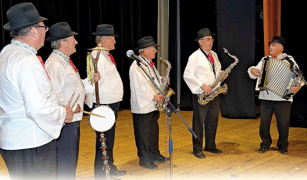 U nás taká obyčaj... s programom Spevy spod Stromíša