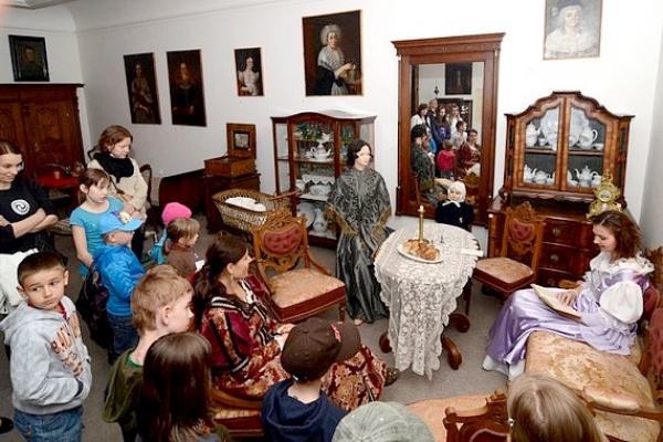 Aká bola Noc múzeí a galérií 2016 v Bratislave a v múzeách SNM?