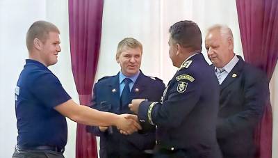 Delegácia dobrovoľných hasičov z Jelšavy u svojich priateľov v Tótkomlóśi a v Nadlaku