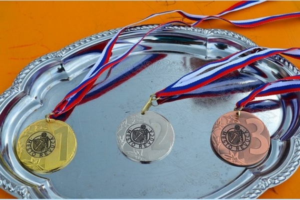 Príďte povzbudiť mladých športovcov na 16. ročníku Atletickej olympiády žiakov revúckych škôl