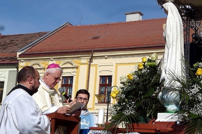 V Rožňave sa uskutočnila slávnosť Zasvätenia Rožňavskej diecézy Nepoškvrnenému Srdcu Panny Márie