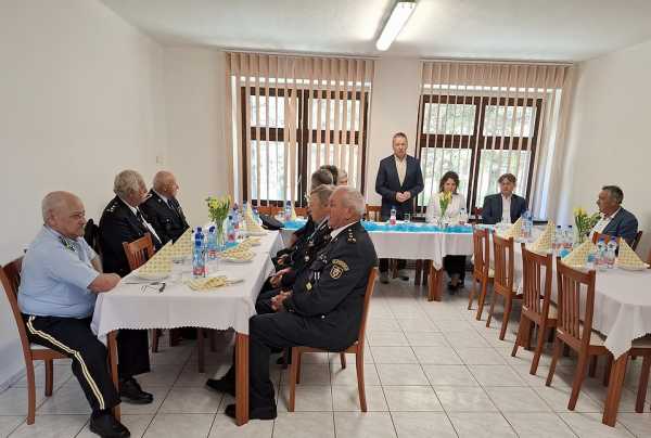 Aktív nositeľov Zaslúžilých členov Dobrovoľnej požiarnej ochrany z revúckeho okresu