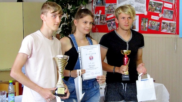 Žiaci základných a stredných škôl v okrese Rimavská Sobota súťažili z vedomostí o II. svetovej vojne