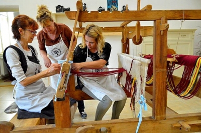 Gemerské osvetové stredisko vo februári ponúka tvorivé dielne pre školy, ale aj workshopy, kurzy a klub pre dospelych