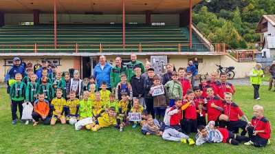 Na turnaji Memoriál Jána Garana v Dobšinej v sobotu 12.9. 2026 zvíťazili spomedzi 4 kolektívov chlapci MFK Rožňava pred rovesníkmi z ŠK Bemifo Rožňava, domácimi MFK Dobšiná a ŠK Gemerská Poloma.